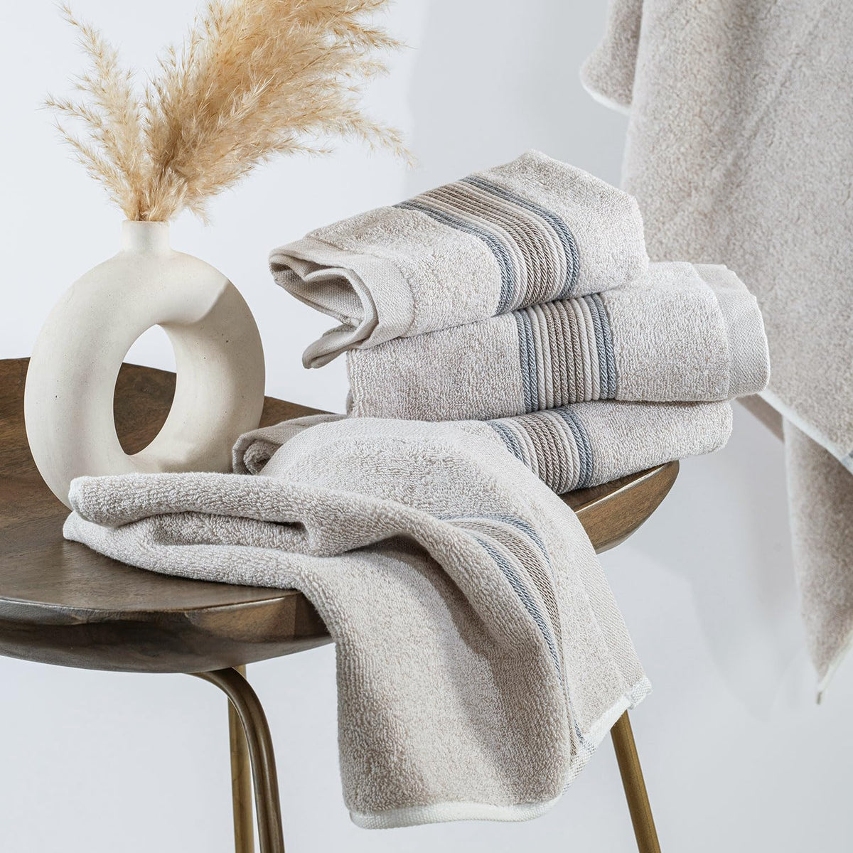 Super-Soft Water & Soil Hand Towel Set of 2|Luxurious Blend of Cotton & Bamboo Fiber Towel for Bathing|40X60 CM