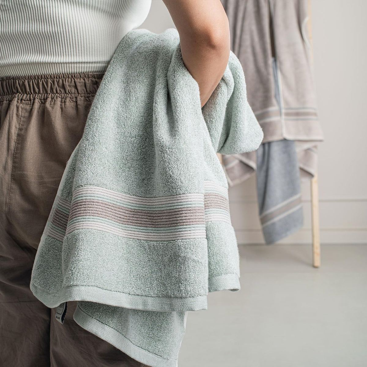 Super-Soft Water & Soil Bath Towel|Luxurious Blend of Cotton & Bamboo Fiber Towel for Bathing|75X150 CM