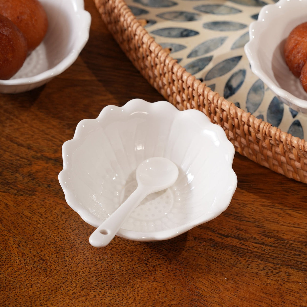 Sunflower Dessert Bowls with Spoons