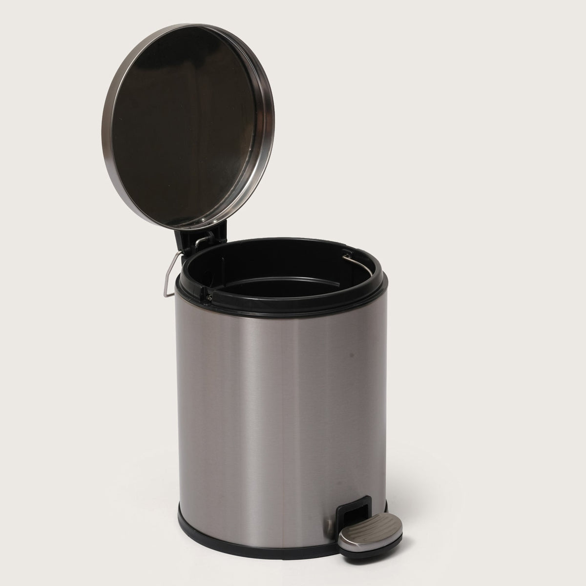 European Steel Pedal Dustbin - Silver