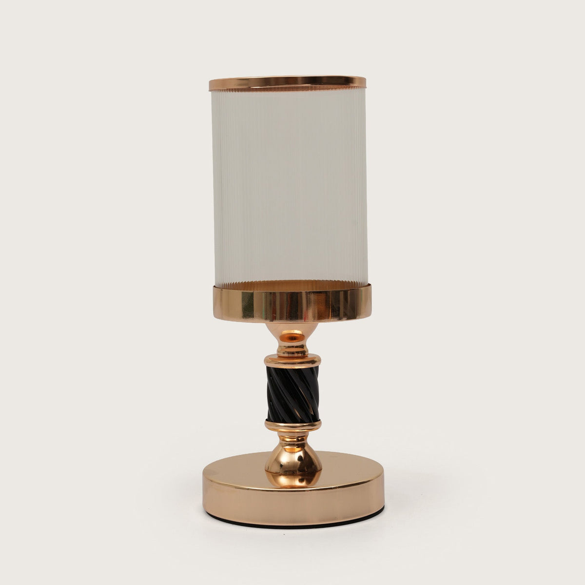 Spindle Candle Holder With Fluted Accent - Medium