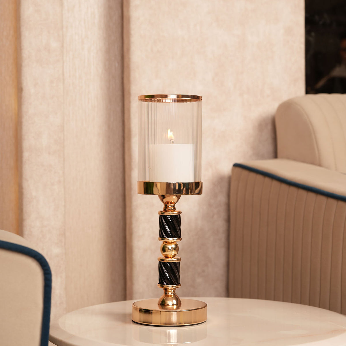 Spindle Candle Holder With Fluted Accent - Large