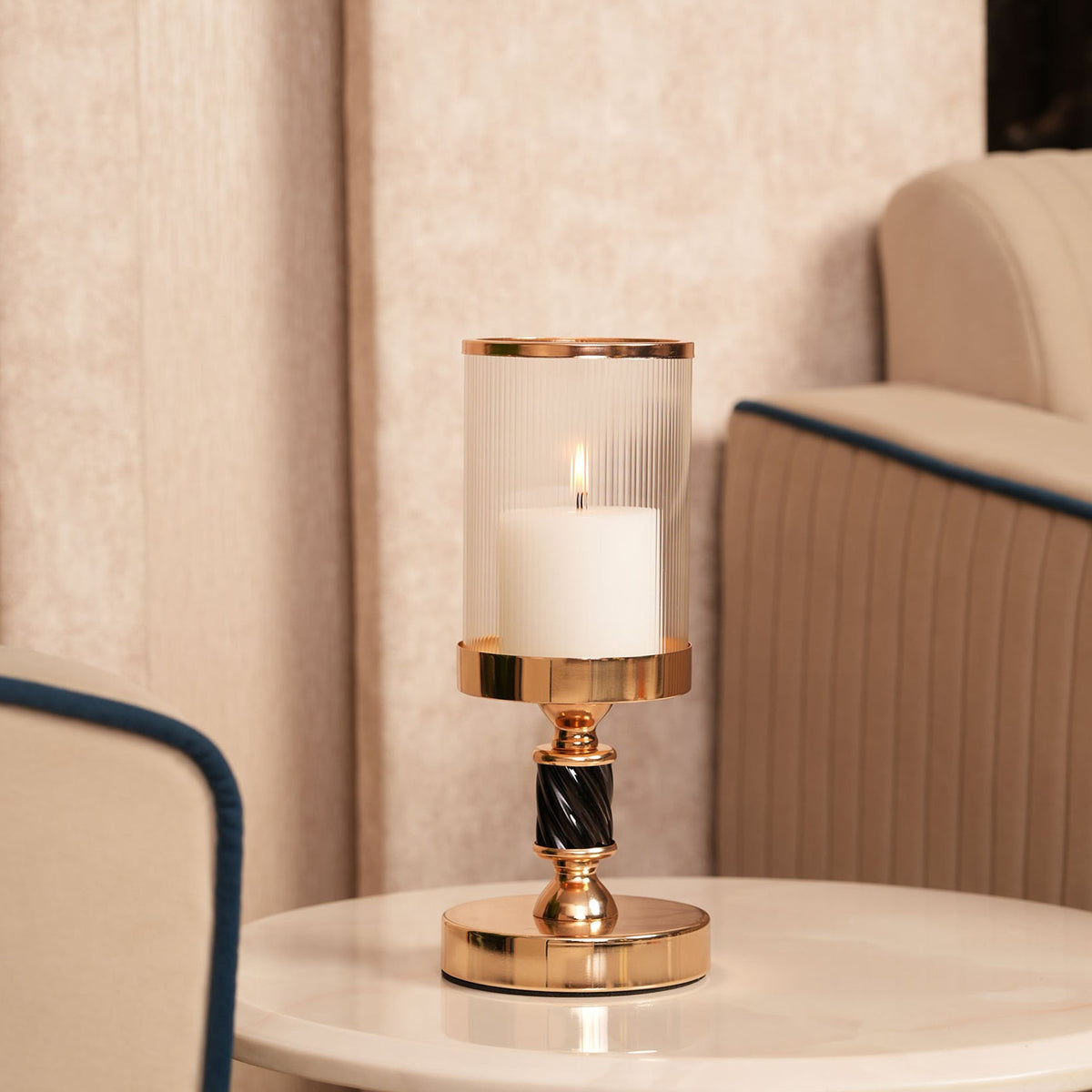 Spindle Candle Holder With Fluted Accent - Medium