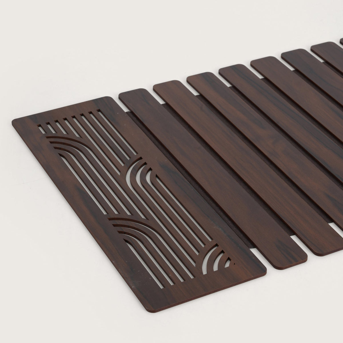 Wave-Accent Slatted Table Runner 14*36 Inch