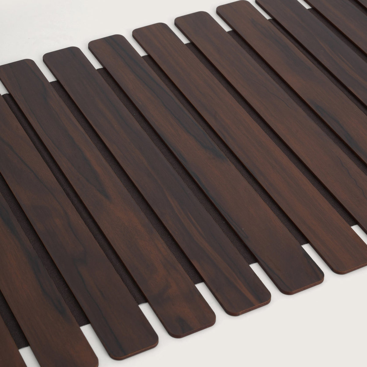 Wave-Accent Slatted Table Runner 14*36 Inch