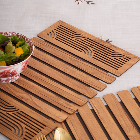 Ornate Medallion Slatted Placemat