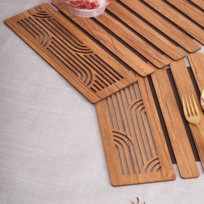 Ornate Medallion Slatted Placemat