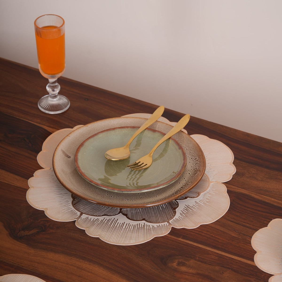 Camellia Design Placemat