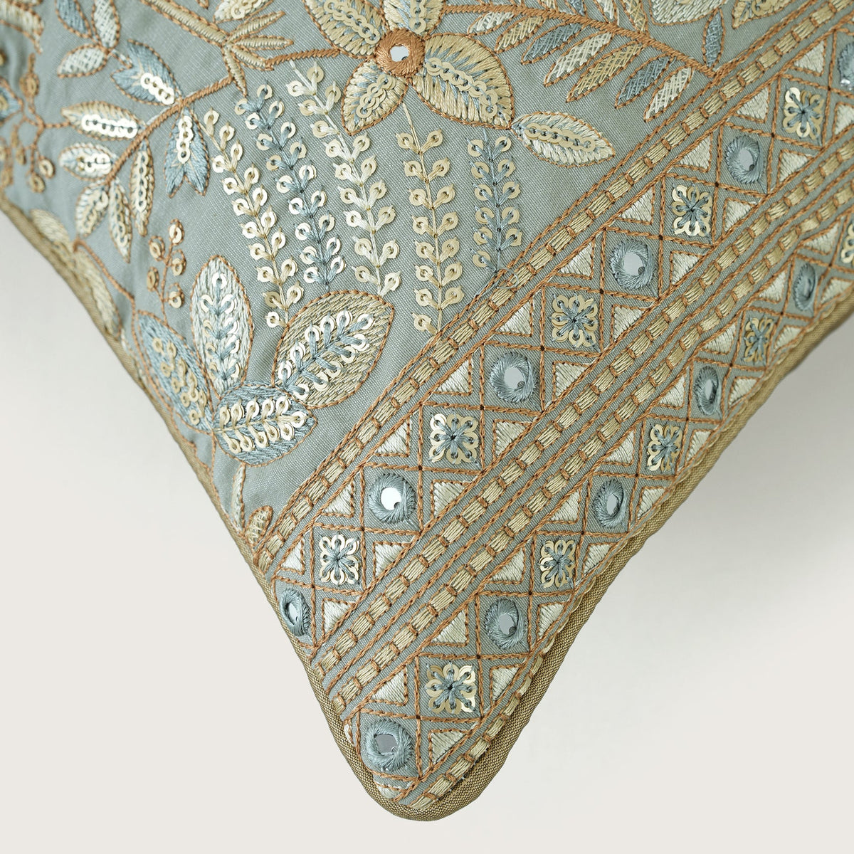 Flora & Feathers Cushion Cover