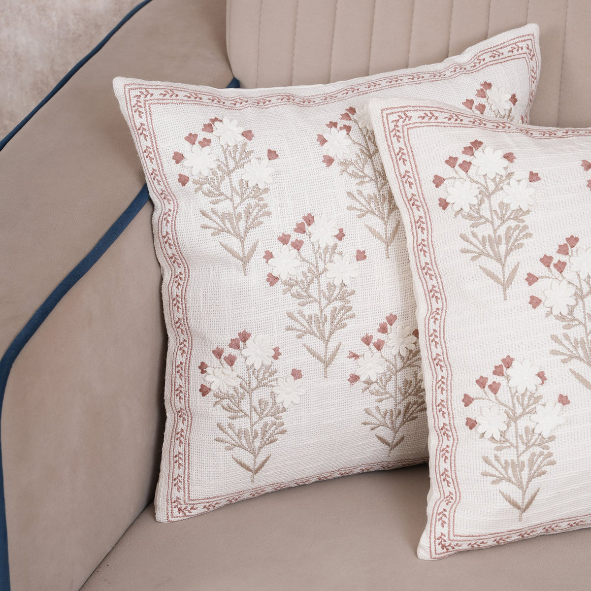 Botanical Daisy Accent Cushion Cover - Set of 2